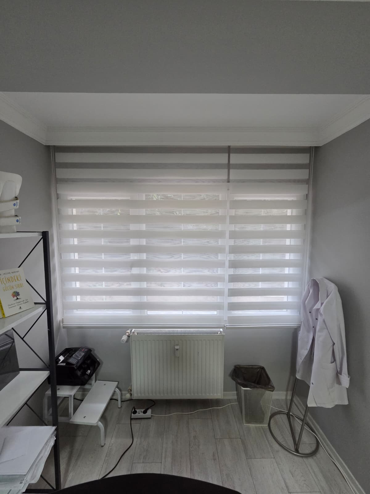 Kurumsal Klinik ve Ofis Zebra Perde Temizliği